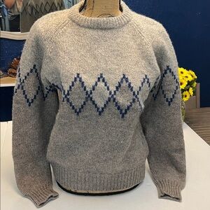 90’s GAP WOOL PULLOVER CREWNECK SWEATER SMALL